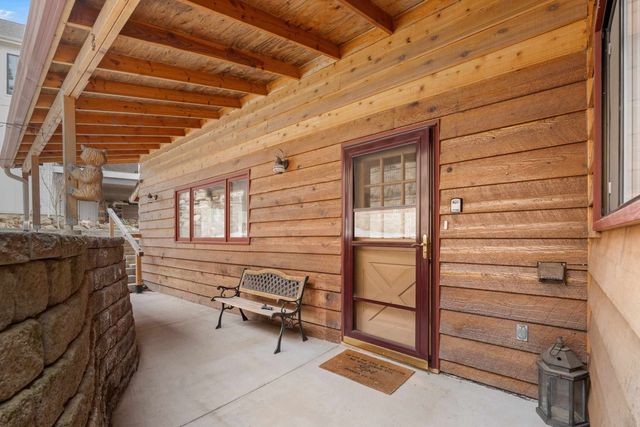 1314 S Lakeside Rd, Liberty Lake, WA 99019