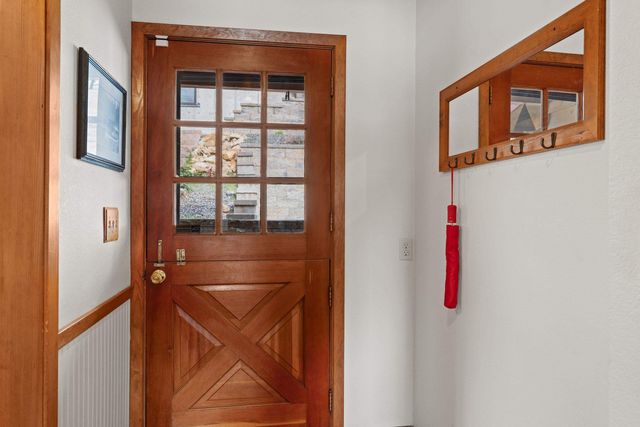 1314 S Lakeside Rd, Liberty Lake, WA 99019