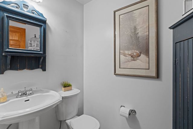 1314 S Lakeside Rd, Liberty Lake, WA 99019