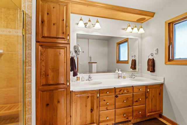 1314 S Lakeside Rd, Liberty Lake, WA 99019