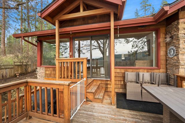 1314 S Lakeside Rd, Liberty Lake, WA 99019