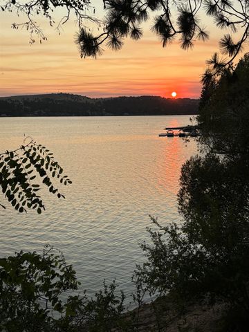 1314 S Lakeside Rd, Liberty Lake, WA 99019