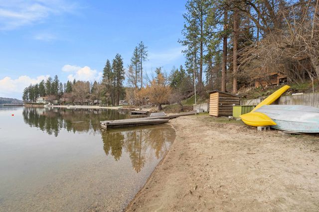 1314 S Lakeside Rd, Liberty Lake, WA 99019