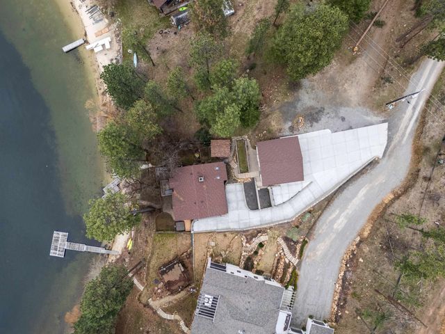 1314 S Lakeside Rd, Liberty Lake, WA 99019