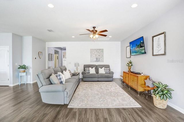 11642 LAKE LUCAYA DRIVE, Riverview, FL 33579