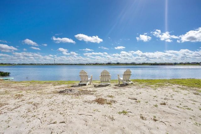 11642 LAKE LUCAYA DRIVE, Riverview, FL 33579