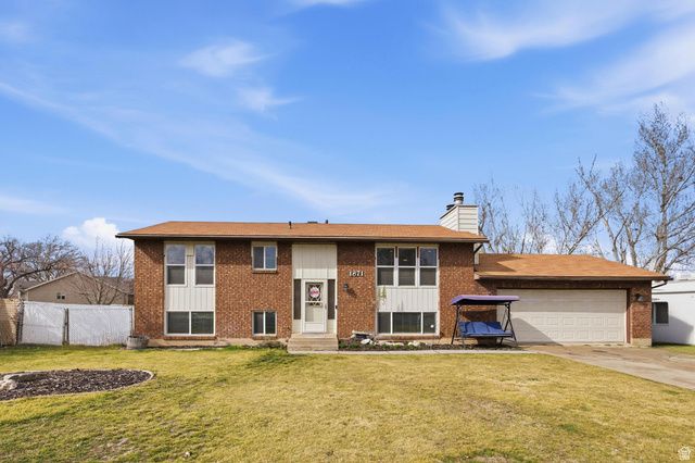 1871 N 1225 W, Clinton, UT 84015