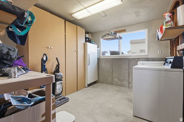 1871 N 1225 W, Clinton, UT 84015