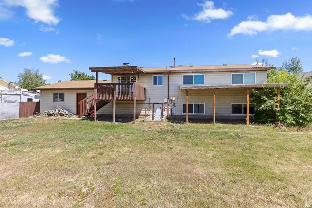 1871 N 1225 W, Clinton, UT 84015