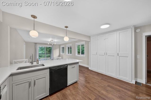 891 Devonshire Boulevard, Brighton, MI 48116