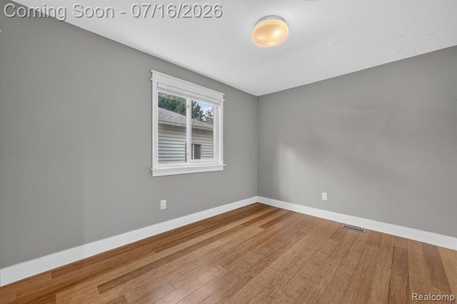 891 Devonshire Boulevard, Brighton, MI 48116
