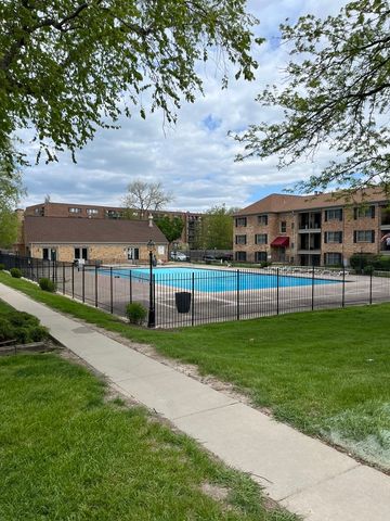 1728 Fayette Walk M, Hoffman Estates, IL 60169