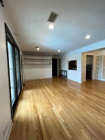 1728 Fayette Walk M, Hoffman Estates, IL 60169