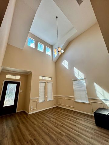 9730 Wheaton Edge Lane, Houston, TX 77095