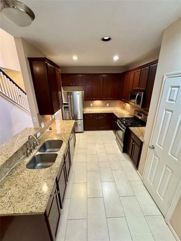 9730 Wheaton Edge Lane, Houston, TX 77095
