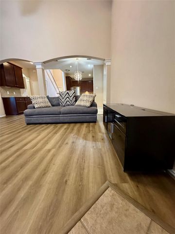 9730 Wheaton Edge Lane, Houston, TX 77095