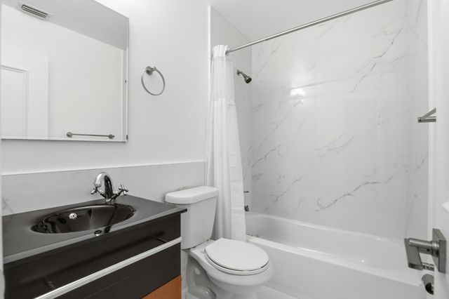 4110 NW 88th Avenue 205, Coral Springs, FL 33065