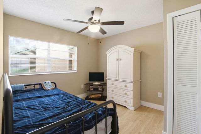 4110 NW 88th Avenue 205, Coral Springs, FL 33065
