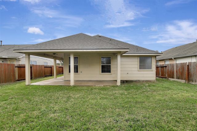 11843 Belle Court, Pinehurst, TX 77362