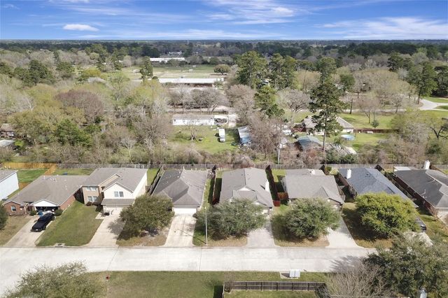 11843 Belle Court, Pinehurst, TX 77362