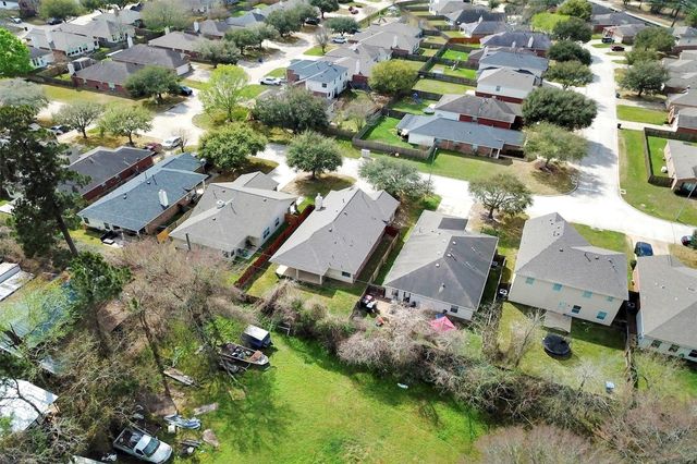 11843 Belle Court, Pinehurst, TX 77362