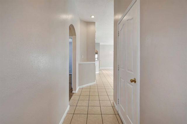 11843 Belle Court, Pinehurst, TX 77362