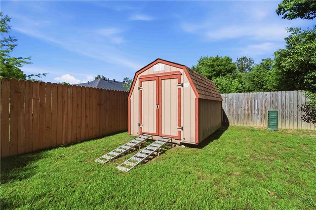 2855 Colten Cove, Fayetteville, AR 72701