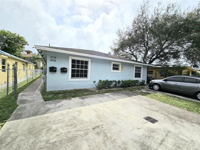 1204 NW 3rd Street, Fort Lauderdale, FL 33311
