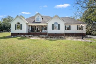 114 Hickerson Rd, Wartrace, TN 37183