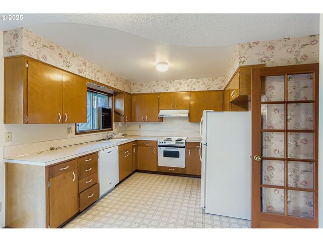 1134 S GINGER St, Cornelius, OR 97113