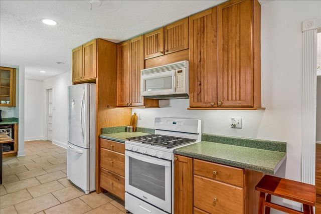 1528 HOLLY HILL DR, Germantown, TN 38138