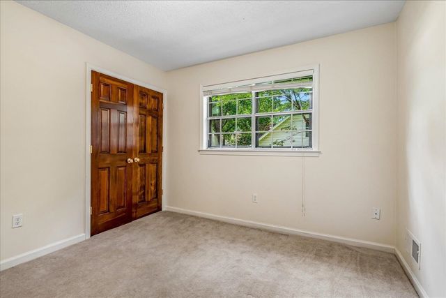 1528 HOLLY HILL DR, Germantown, TN 38138