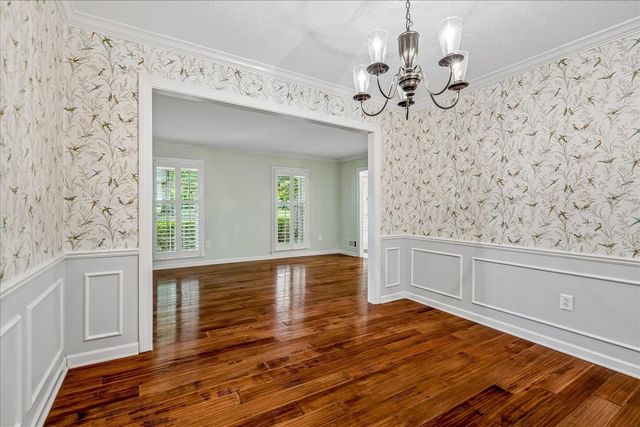 1528 HOLLY HILL DR, Germantown, TN 38138