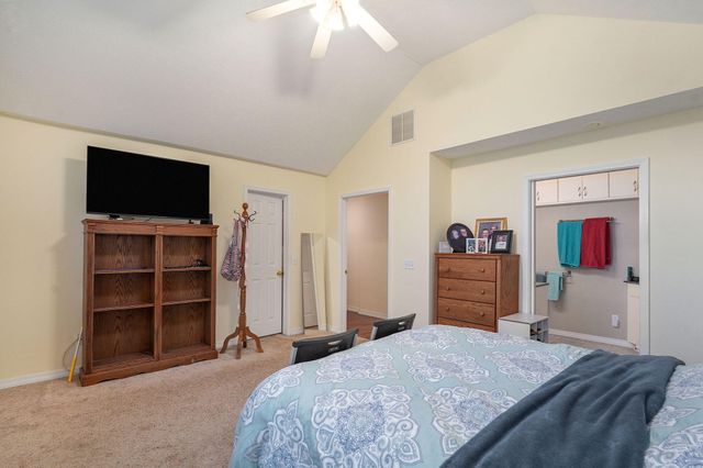 150 Shelbrae Lane, Clever, MO 65631