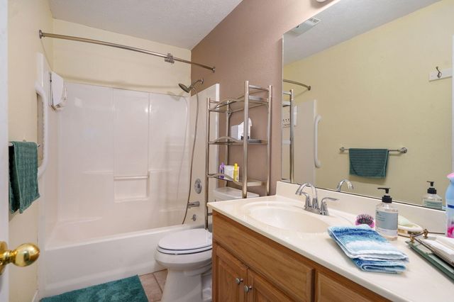 150 Shelbrae Lane, Clever, MO 65631
