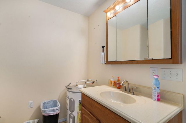 150 Shelbrae Lane, Clever, MO 65631