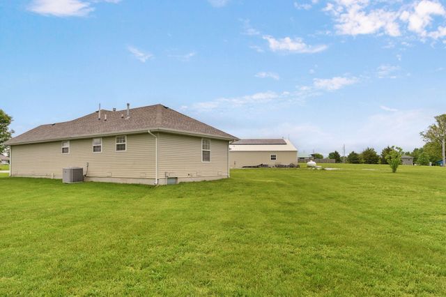 150 Shelbrae Lane, Clever, MO 65631