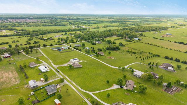 150 Shelbrae Lane, Clever, MO 65631