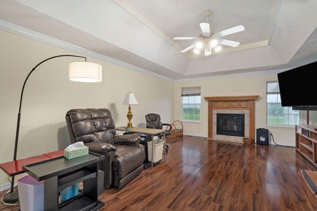 150 Shelbrae Lane, Clever, MO 65631