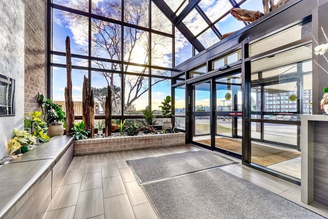 1 Seal Harbor 210, Winthrop, MA 02152