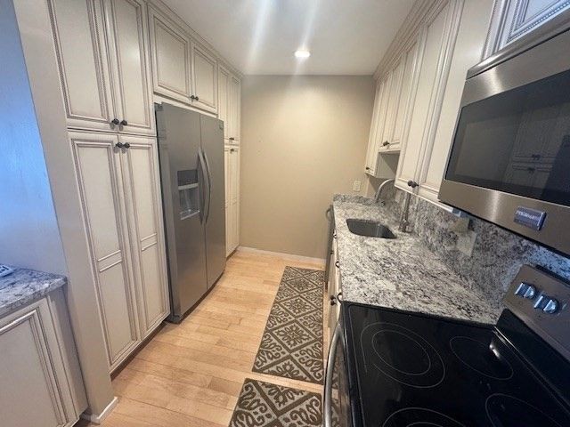 1 Seal Harbor 210, Winthrop, MA 02152