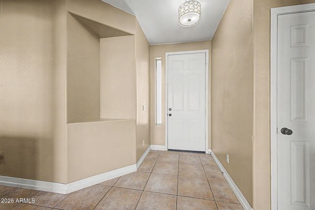 6611 S 25TH Drive, Phoenix, AZ 85041