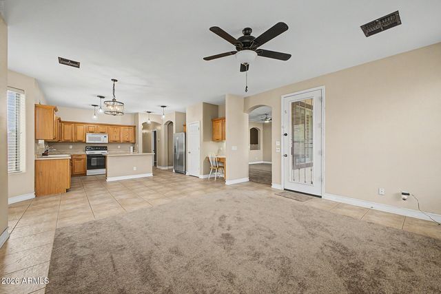 6611 S 25TH Drive, Phoenix, AZ 85041