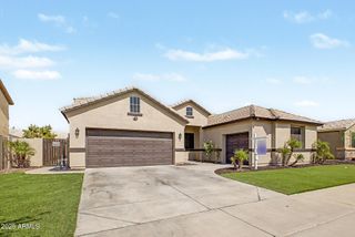 6611 S 25TH Drive, Phoenix, AZ 85041