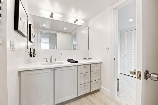 3589 S Ocean Boulevard 808, South Palm Beach, FL 33480