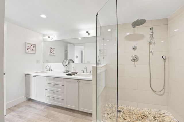 3589 S Ocean Boulevard 808, South Palm Beach, FL 33480
