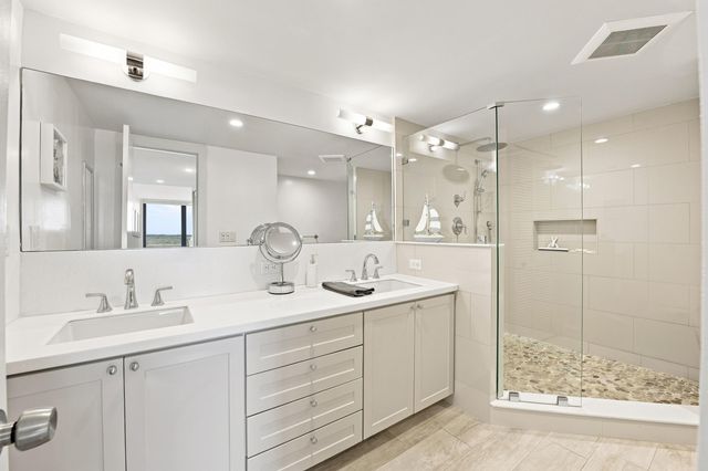 3589 S Ocean Boulevard 808, South Palm Beach, FL 33480