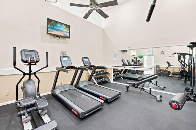 3589 S Ocean Boulevard 808, South Palm Beach, FL 33480