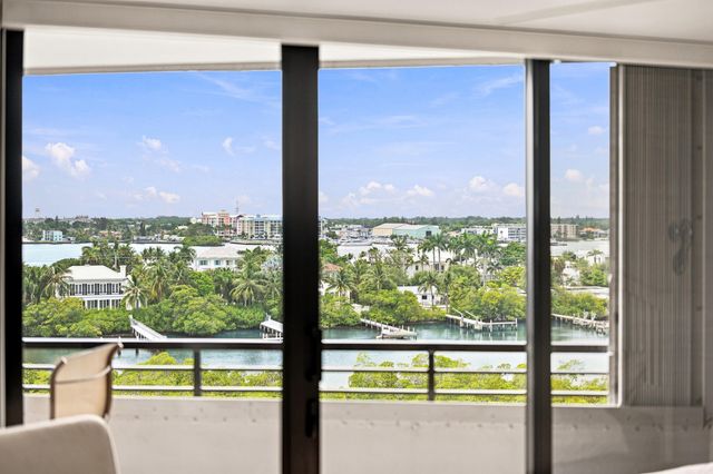 3589 S Ocean Boulevard 808, South Palm Beach, FL 33480