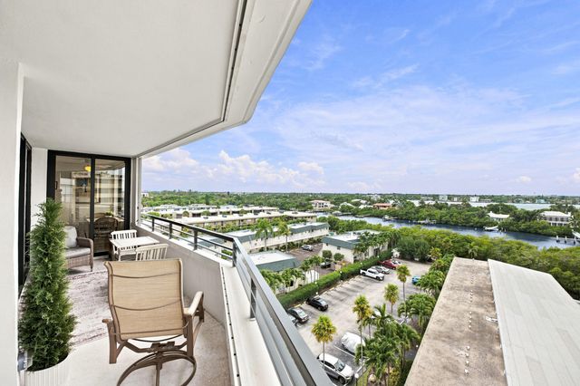 3589 S Ocean Boulevard 808, South Palm Beach, FL 33480